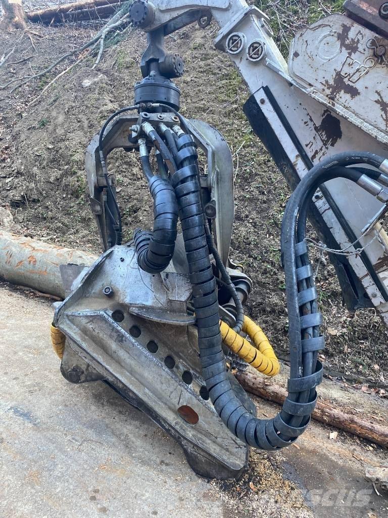 Kesla 30RH Combine forestiere