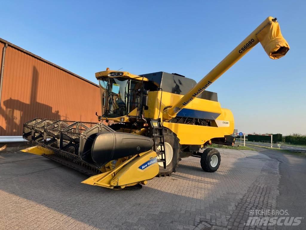 New Holland CS 6080 Combine de secerat