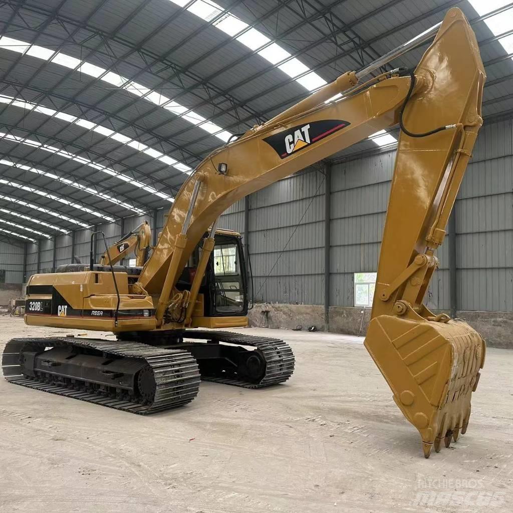 CAT 320 B Excavatoare pe șenile
