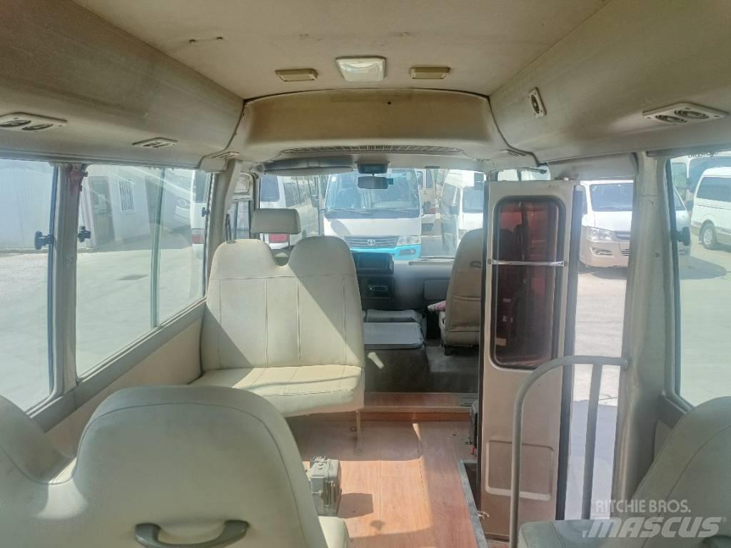 Toyota Coaster Bus Mini autobuze