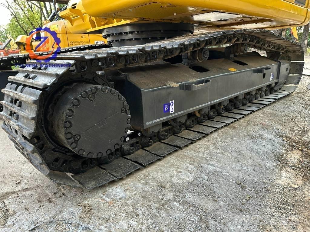 Komatsu PC 220-7 Excavatoare pe șenile

