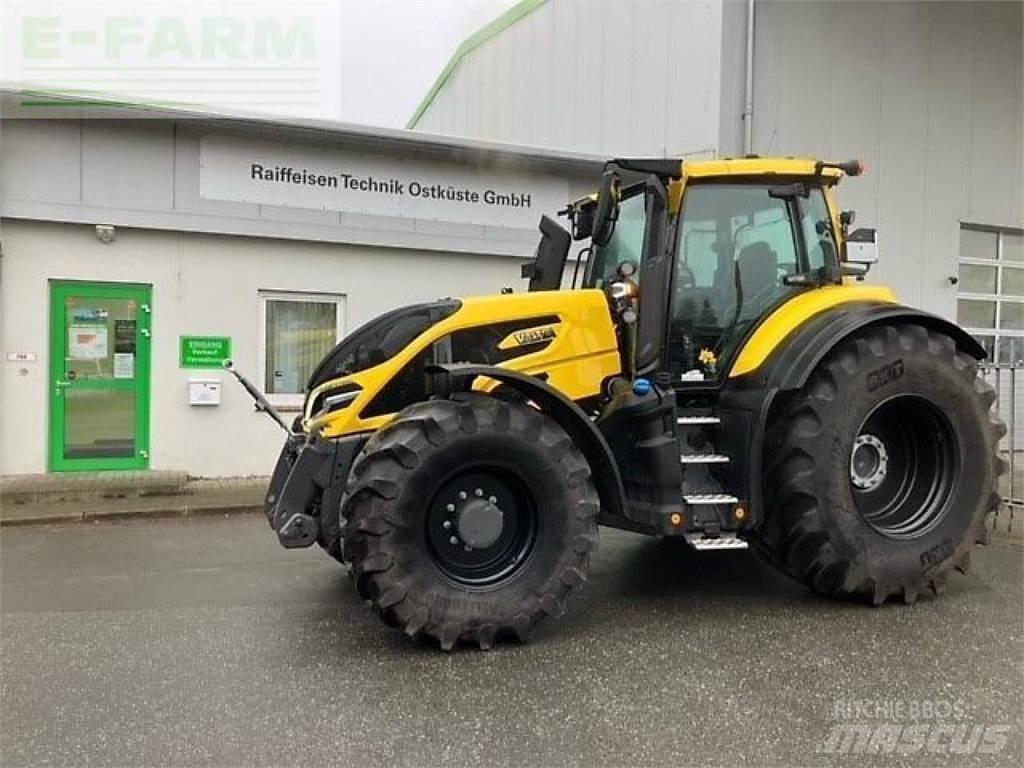 Valtra q305 Tractoare