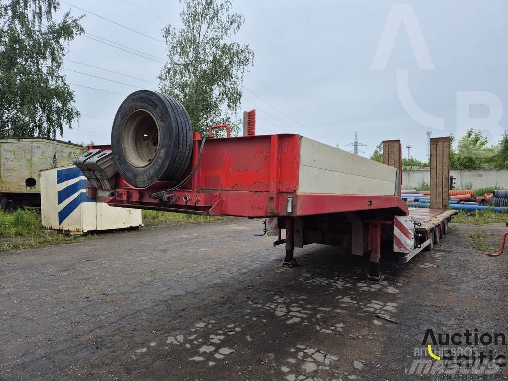 HRD STL M4N Semi-remorca speciala