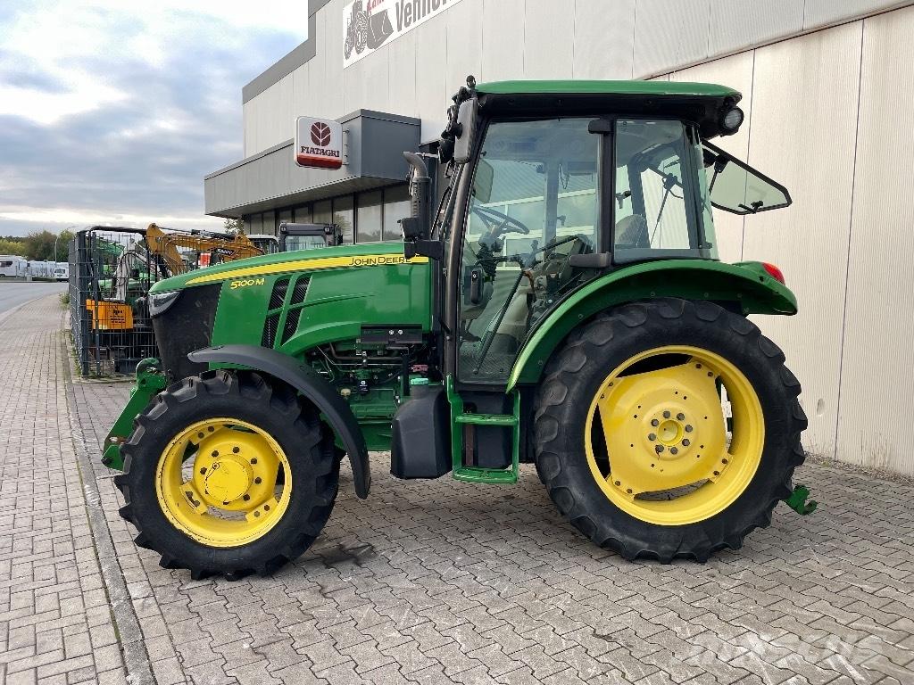 John Deere 5100 M Tractoare