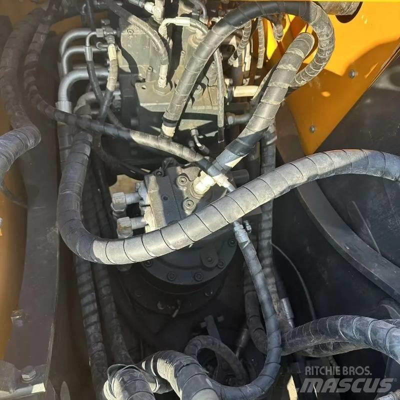 Hyundai R225 Excavatoare pe șenile
