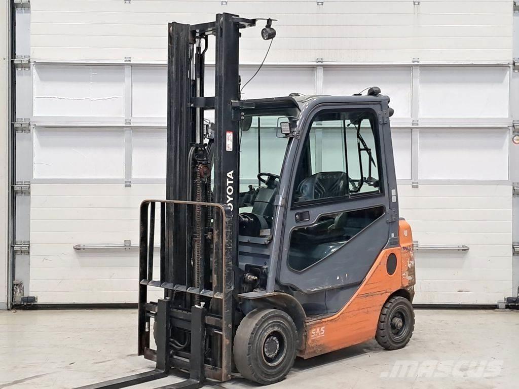 Toyota 02-8FGF18 Stivuitor GPL