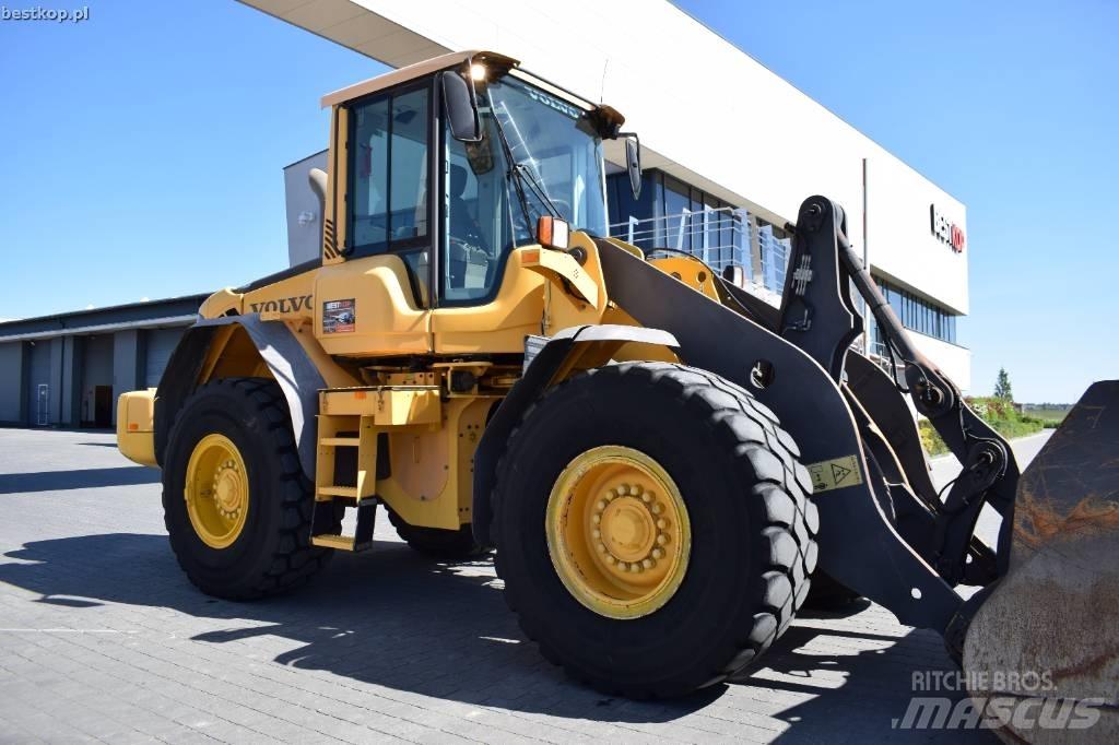 Volvo L 90 F Incarcator pe pneuri