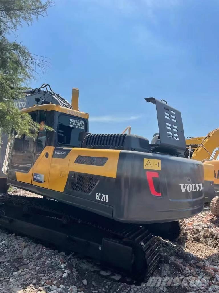 Volvo EC210D Excavatoare pe șenile
