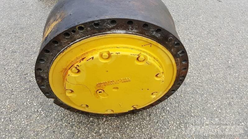 Volvo L330 axles Axe