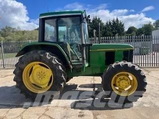 John Deere 6200 Tractoare