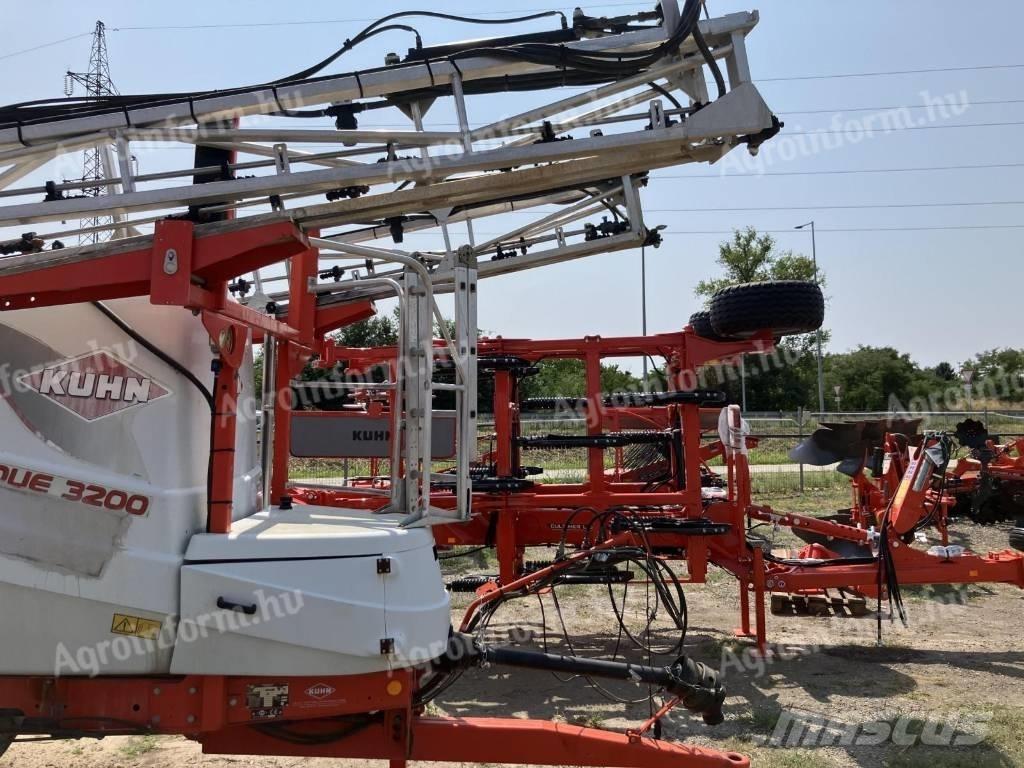 Kuhn Atlantique 3200 Tractoare agricole sprayers