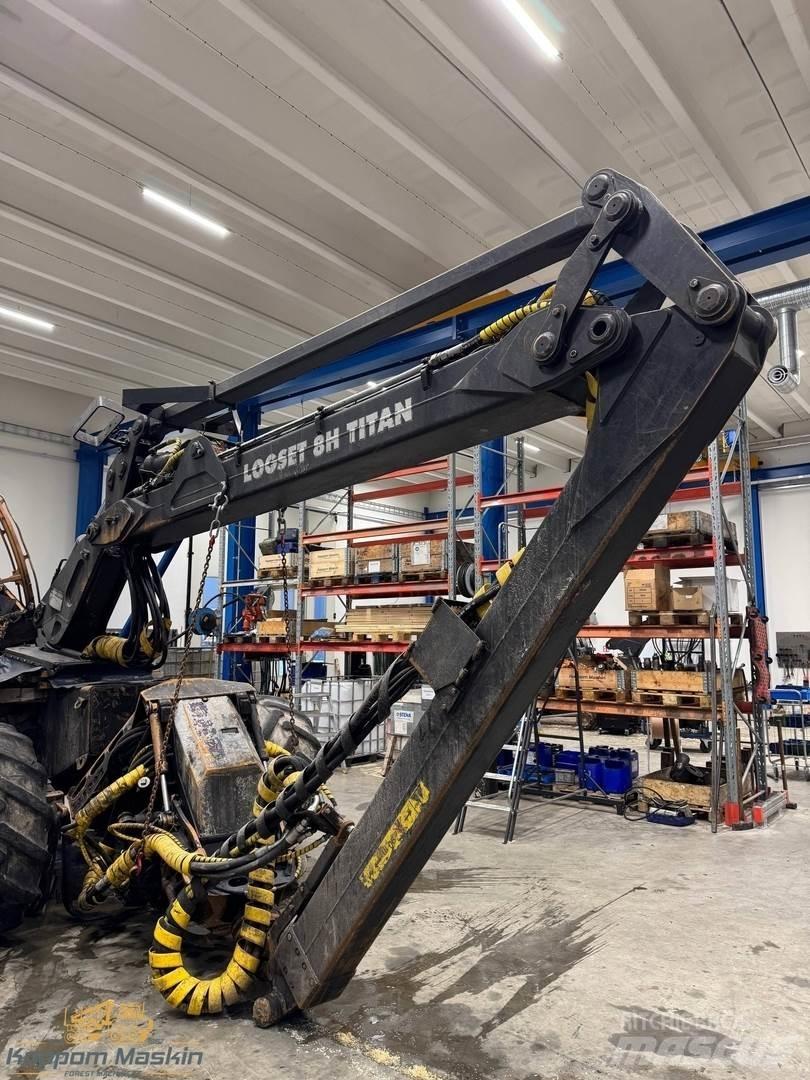 Logset 8H Combine forestiere