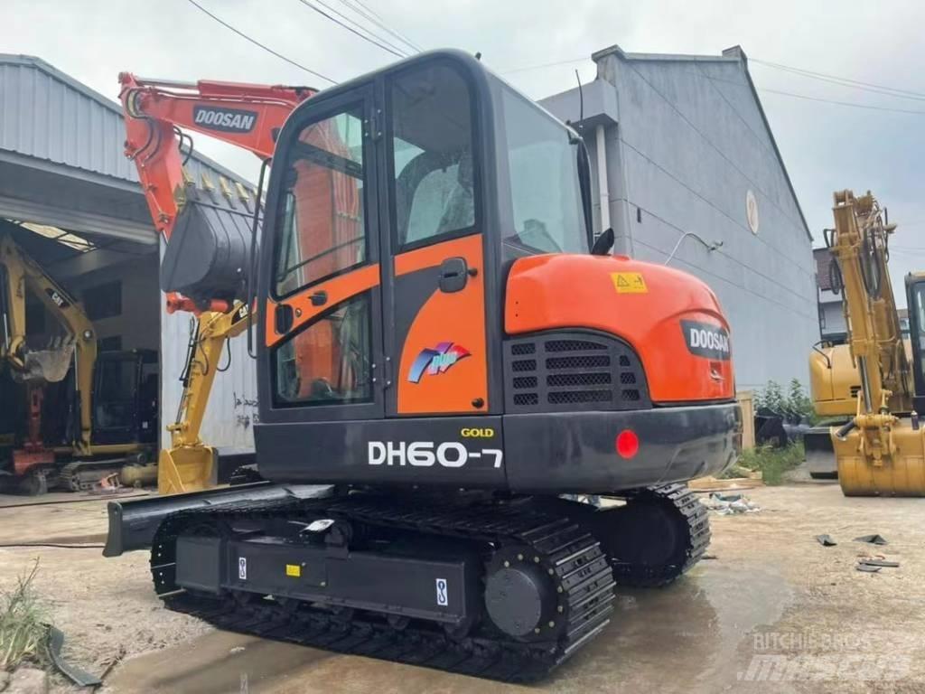 Doosan DH 60 Mini excavatoare < 7t