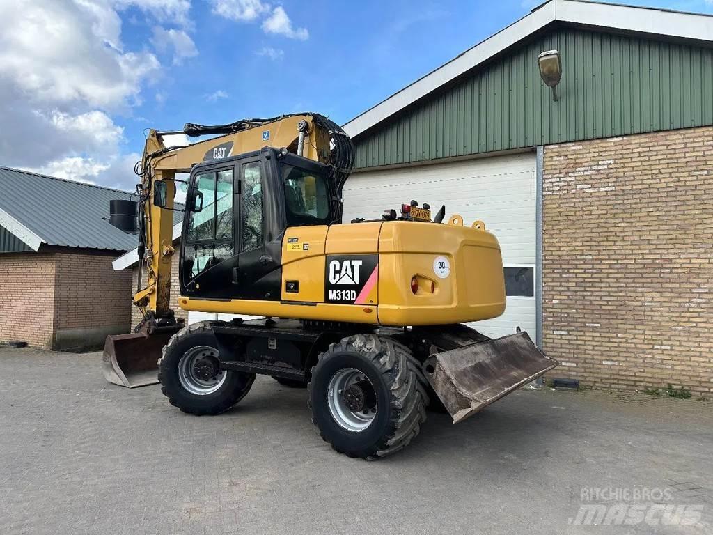 CAT M313D Excavatoare cu roti