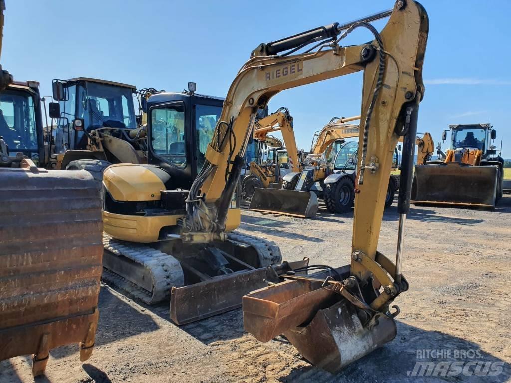 CAT  304CR Excavatoare pe șenile
