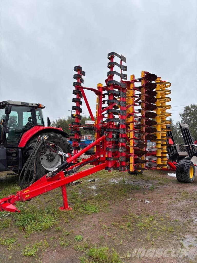 Väderstad Carrier625 Grape cu disc