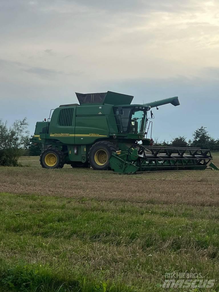 John Deere 9780 CTS Combine de secerat