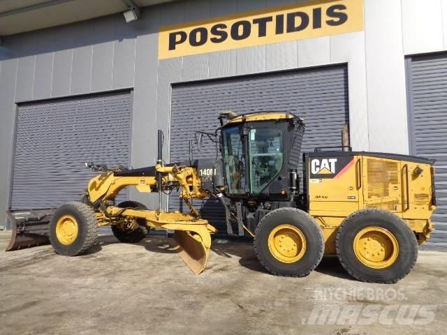 CAT 140 M AWD Gredere