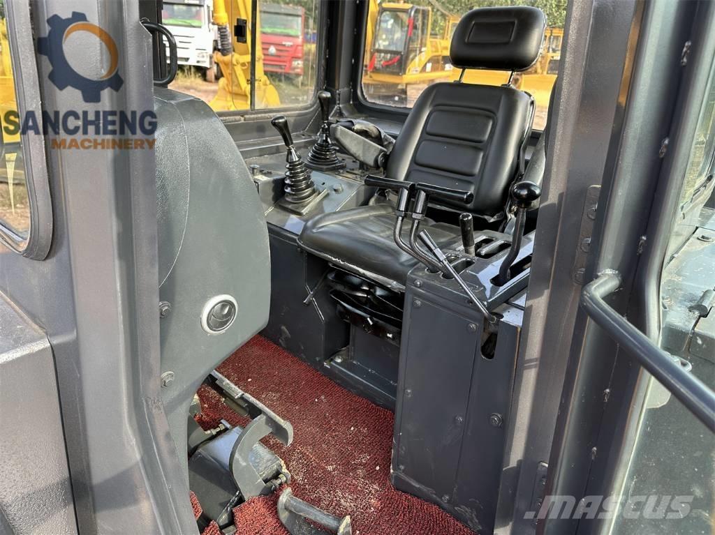 Shantui SD 22 Buldozere pe senile