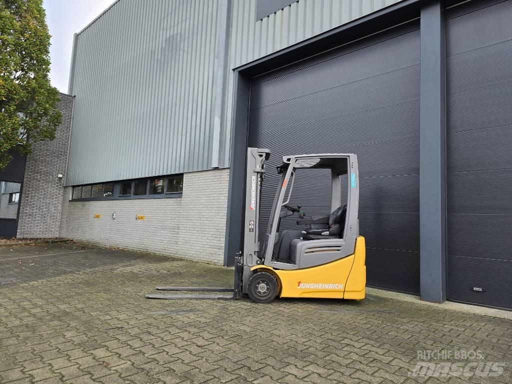 Jungheinrich EFG213 Stivuitor electric