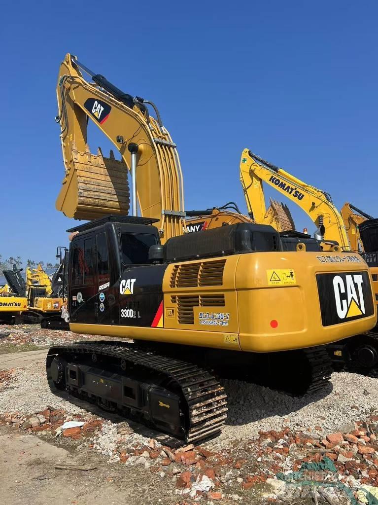 CAT 330 D Excavatoare pe șenile
