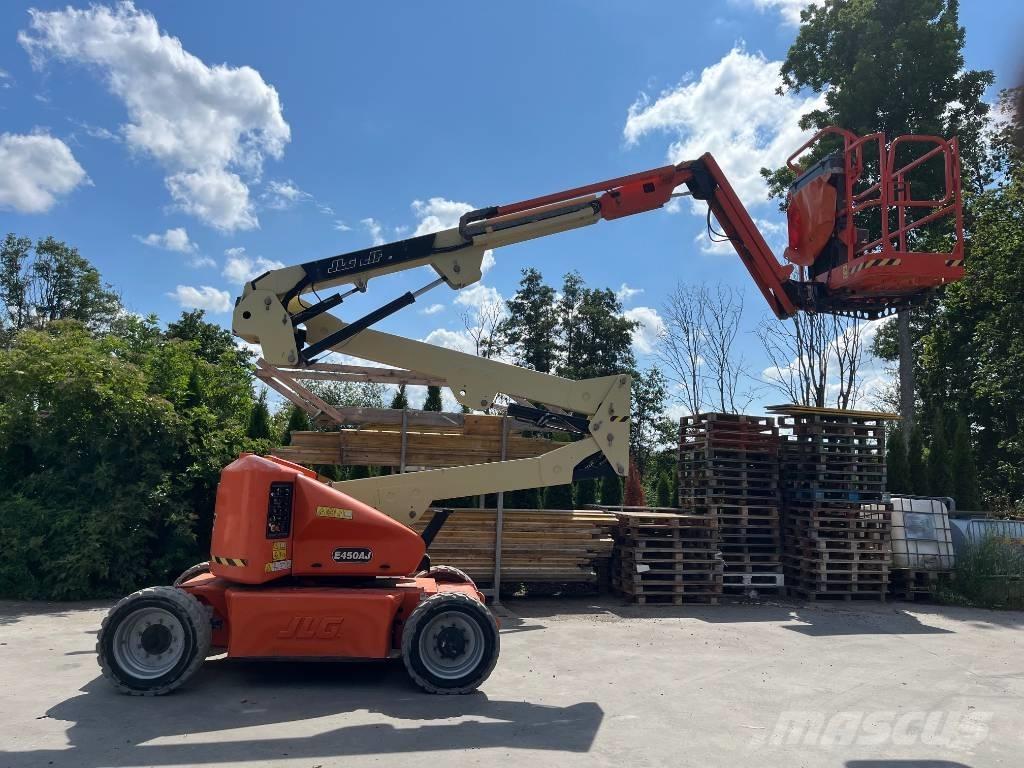 JLG E 450 AJ Nacele cu brat articulat