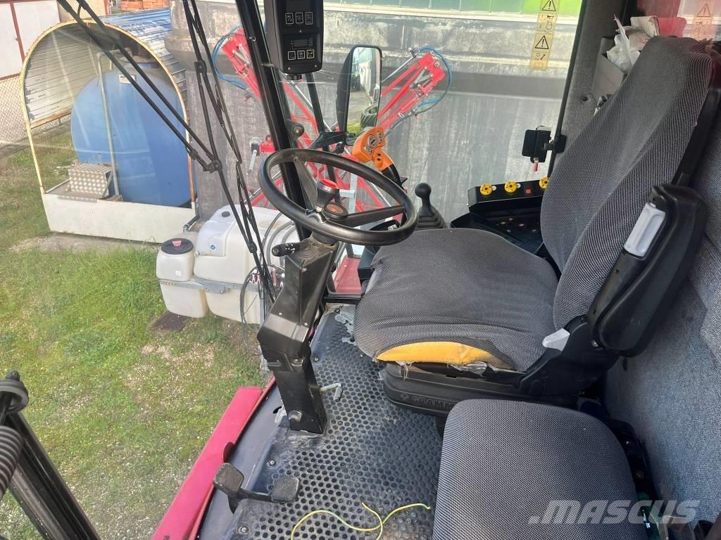 Laverda 25.50 Combine de secerat