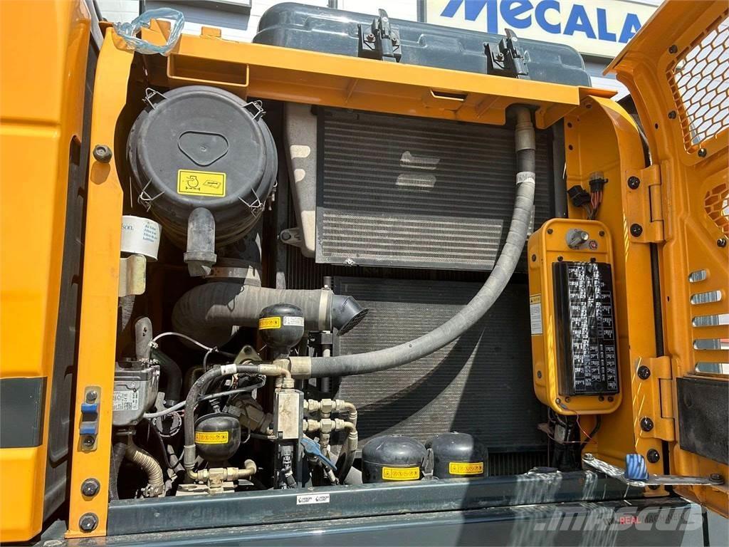 Hyundai HW160 Excavatoare cu roti