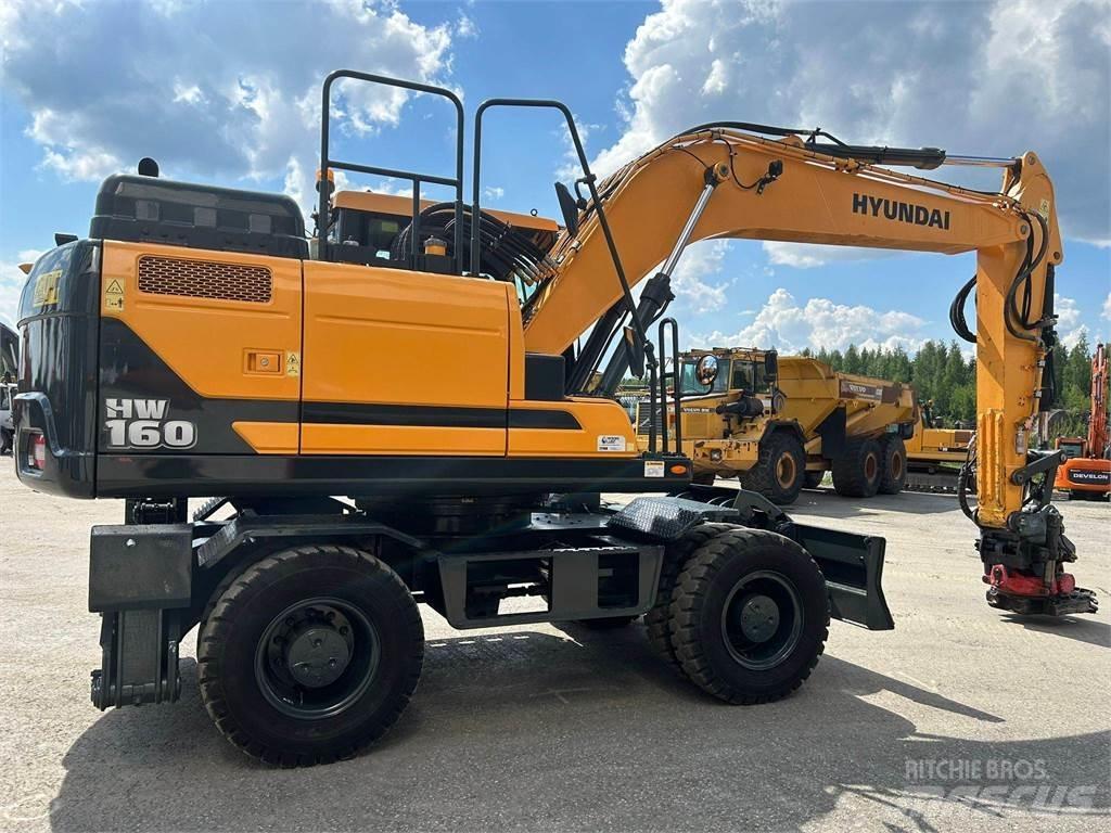 Hyundai HW160 Excavatoare cu roti