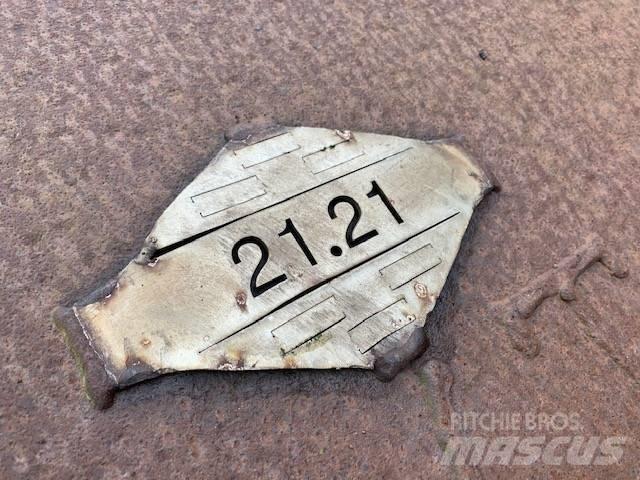  Laadbak 21.21 Pistoane