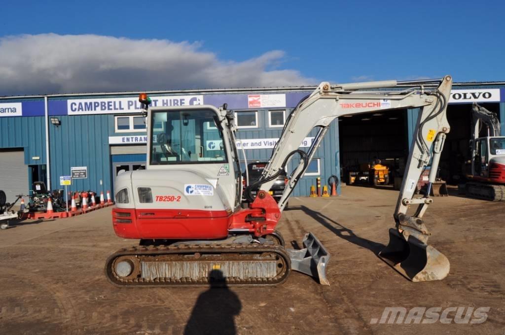 Takeuchi TB 250-2 Mini excavatoare < 7t
