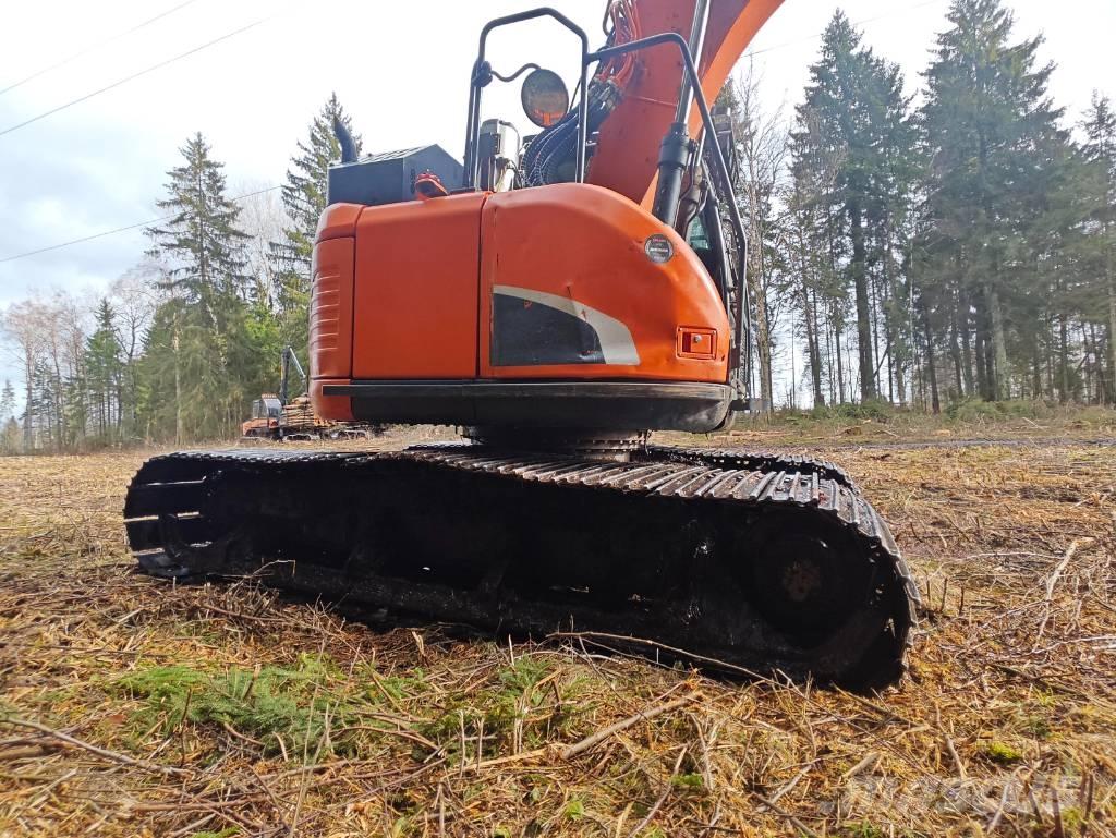 Doosan DX 140 LCR Excavatoare