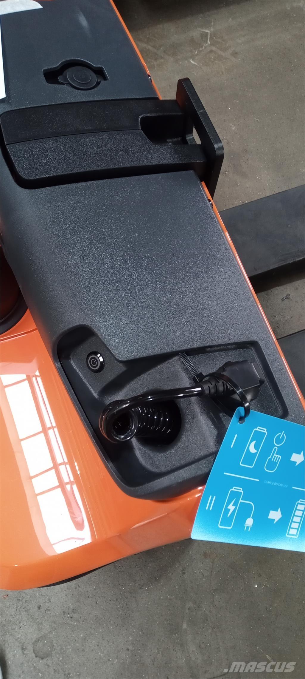 Toyota LWI 160 Transpaleta manuala