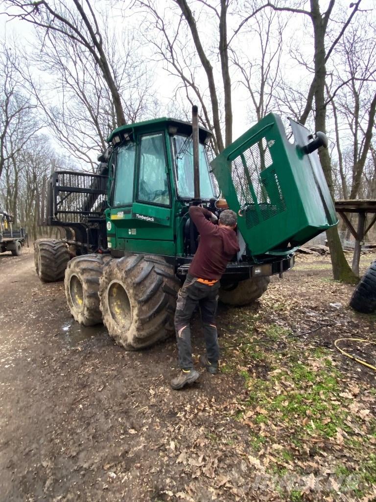 Timberjack 1410 B Transportoare