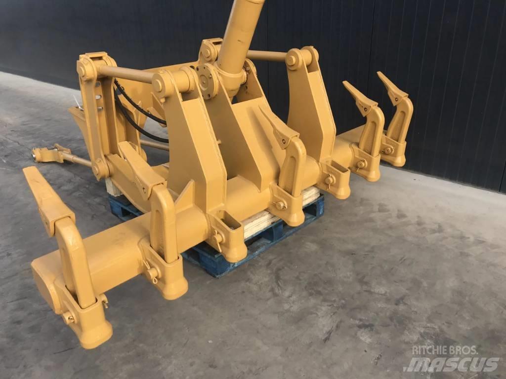 CAT 14M Scarificatoare