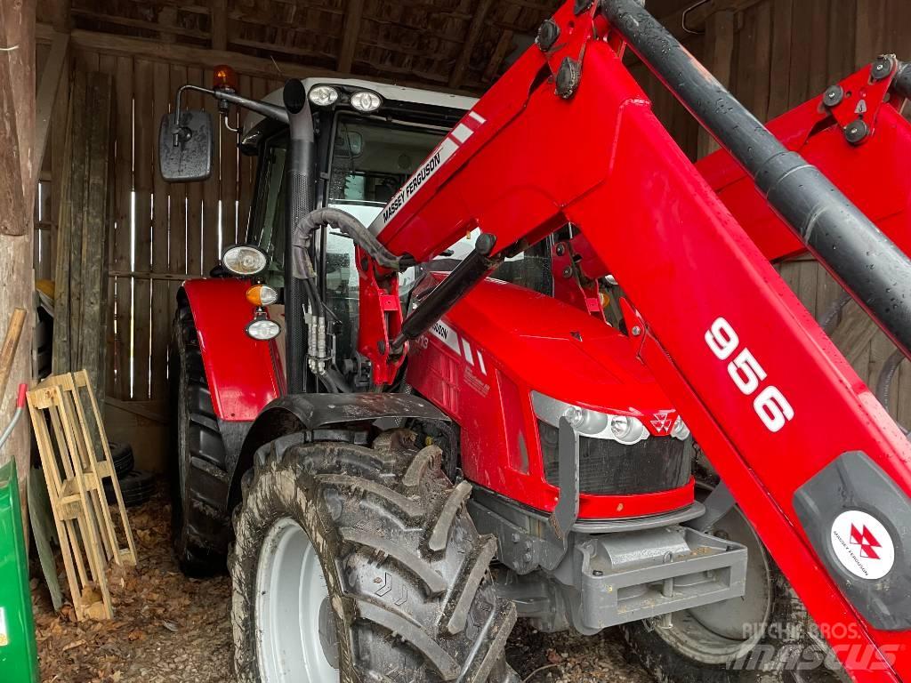 Massey Ferguson 5613 Tractoare