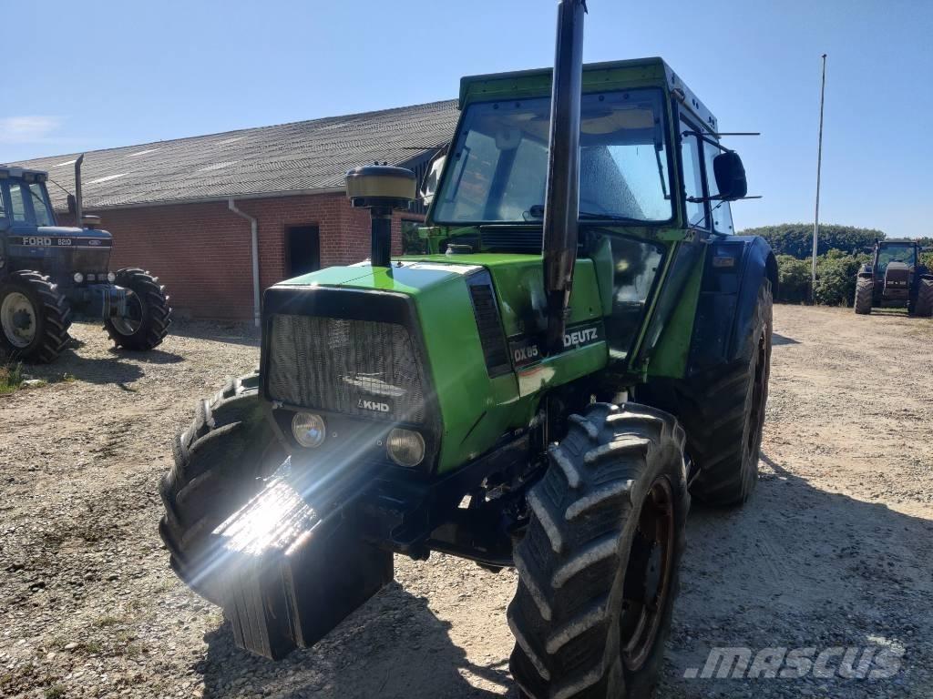Deutz DX 85 ALLRAD Tractoare