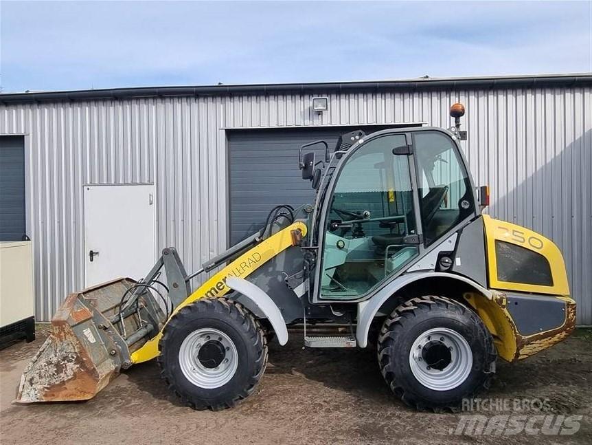 Kramer-allrad 750 Incarcator pe pneuri