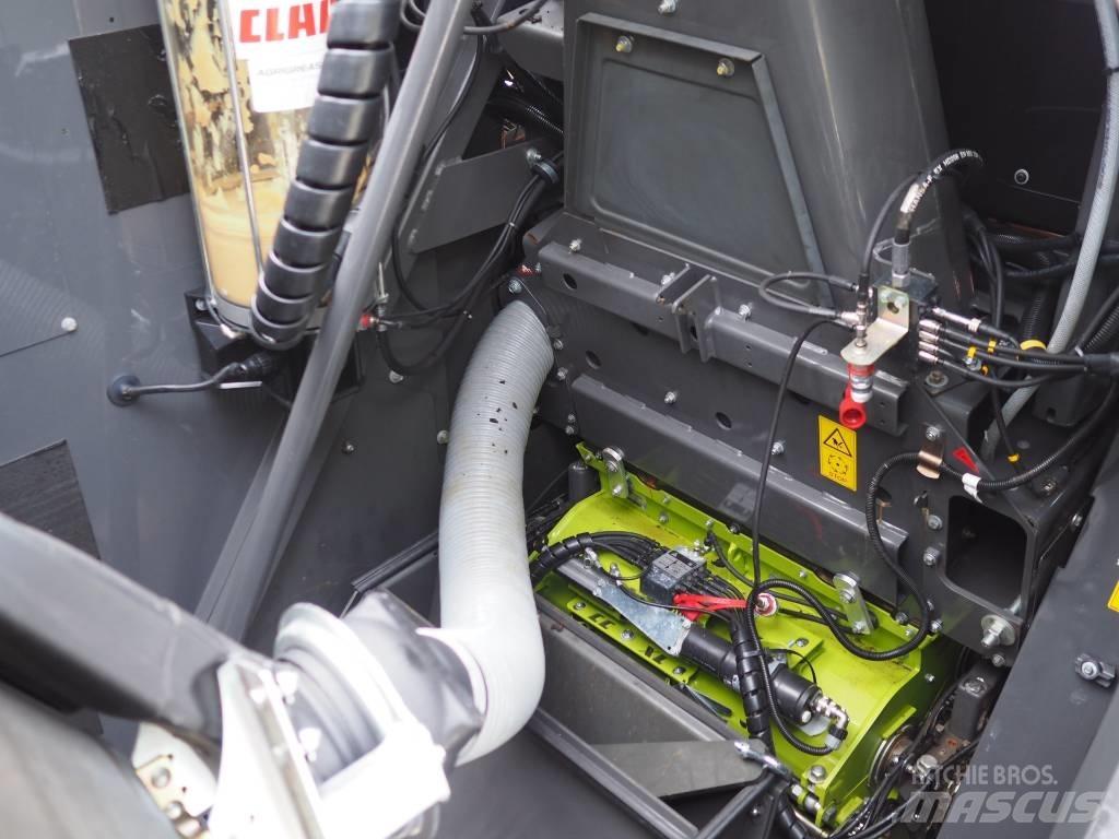 CLAAS Jaguar 860 4WD Forajere cu autopropulsare