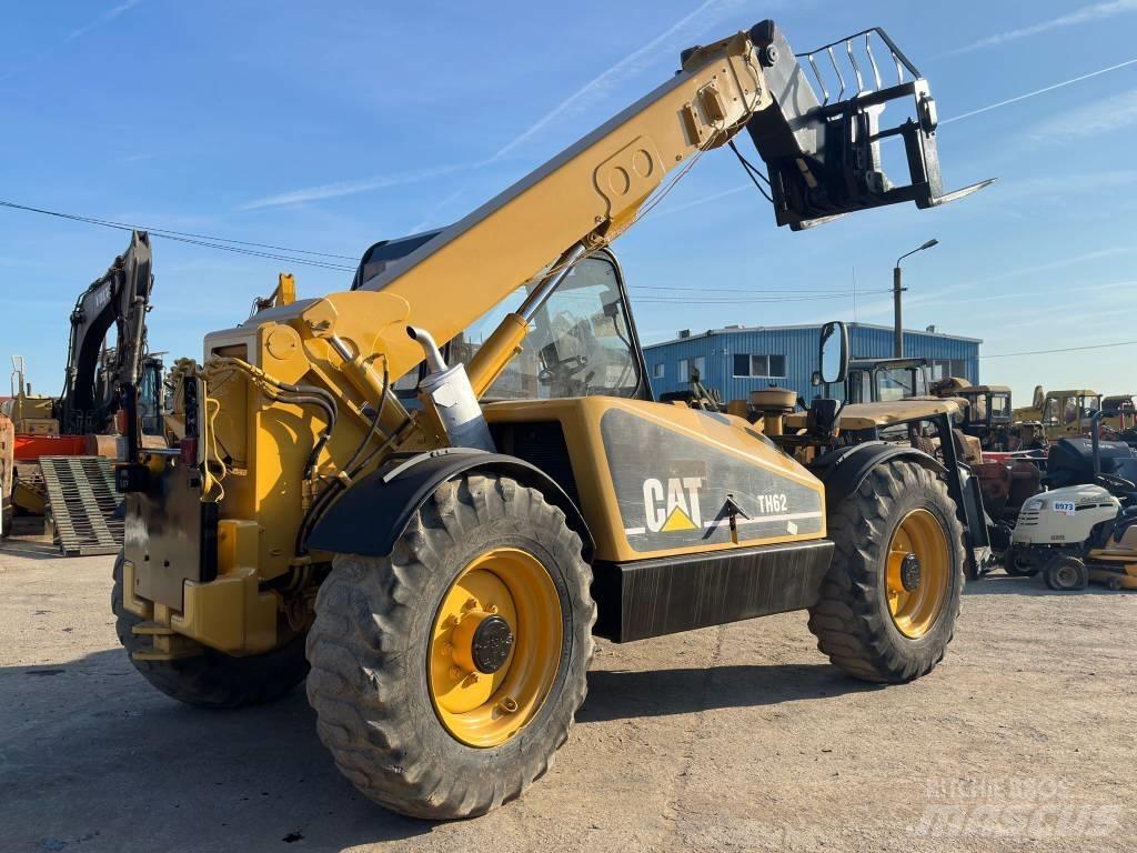 CAT TH 62 Manipulatoare agricole