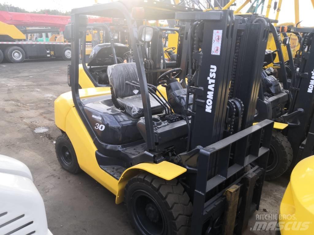 Komatsu 3 Stivuitor diesel