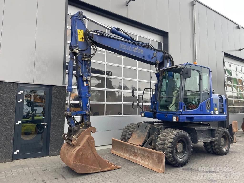Komatsu PW148-8 Excavatoare cu roti