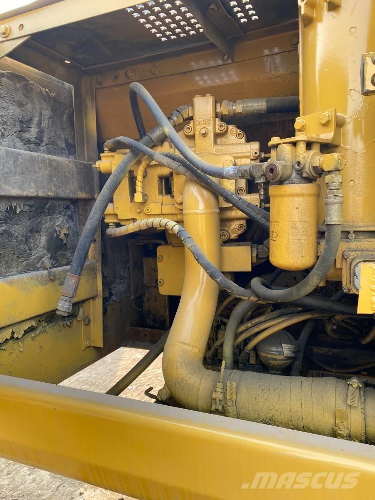 CAT 325 B Excavatoare pe șenile
