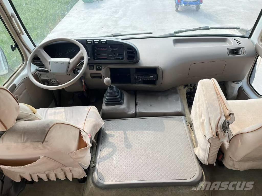 Toyota Coaster Bus Mini autobuze