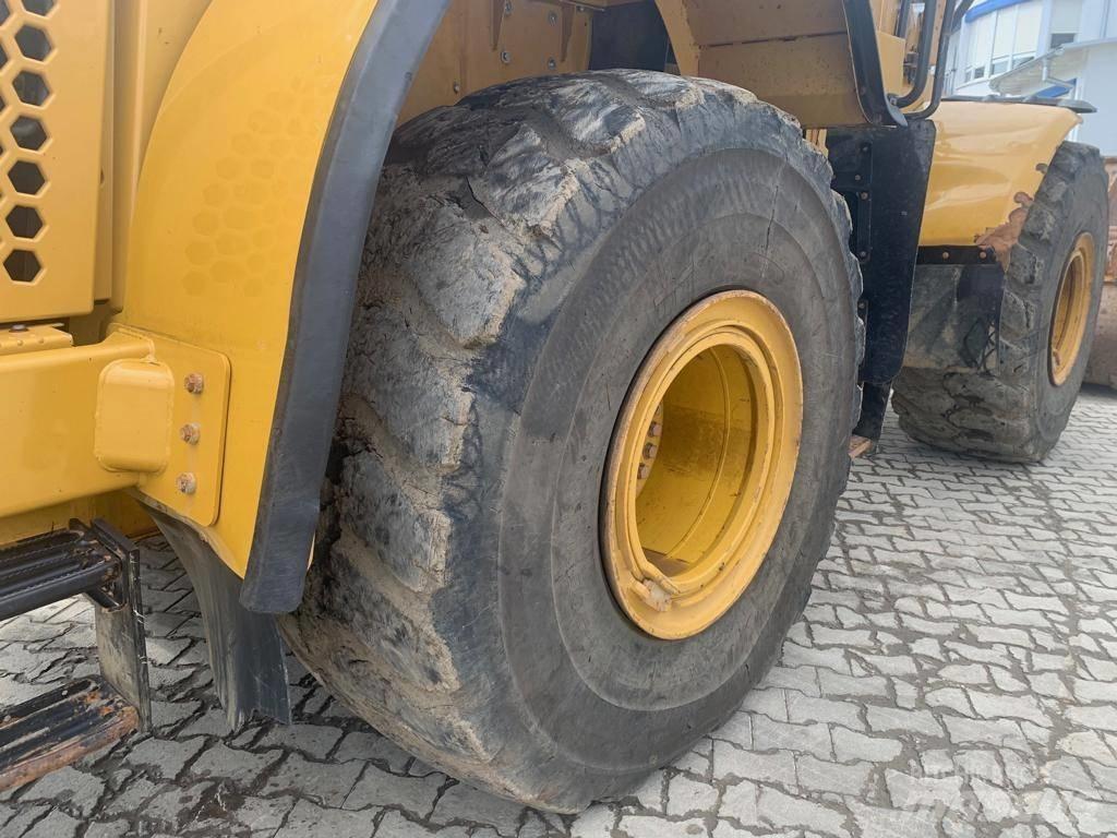 CAT 972 K Incarcator pe pneuri