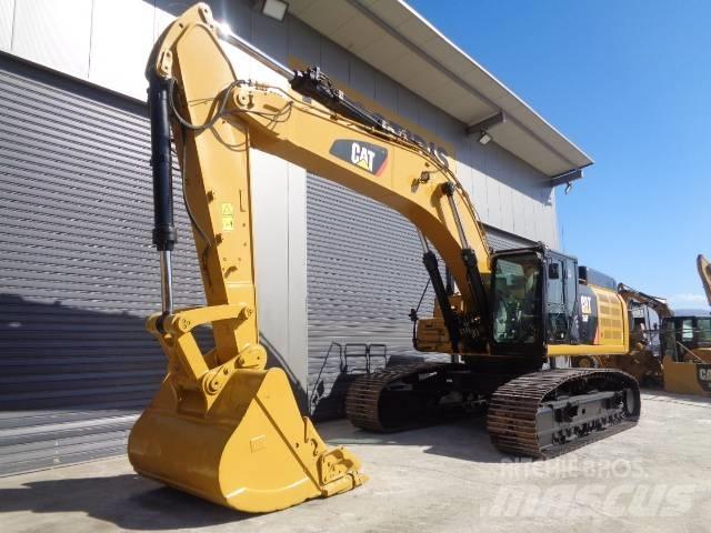 CAT 352 F Excavatoare pe șenile

