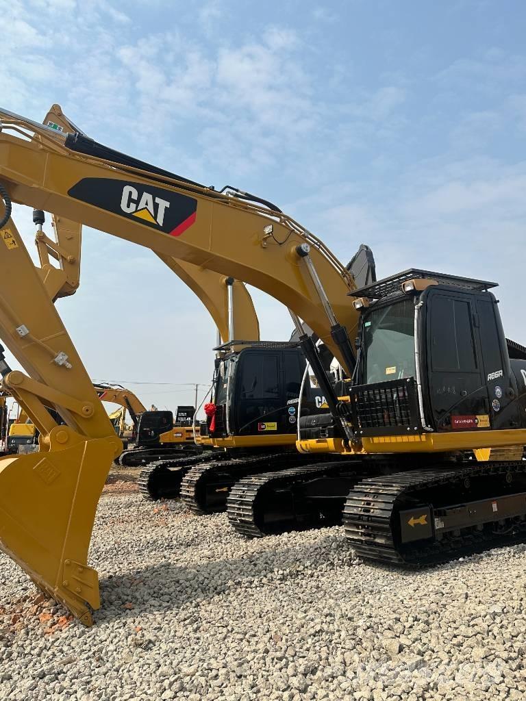 CAT 320D2 Excavatoare pe șenile
