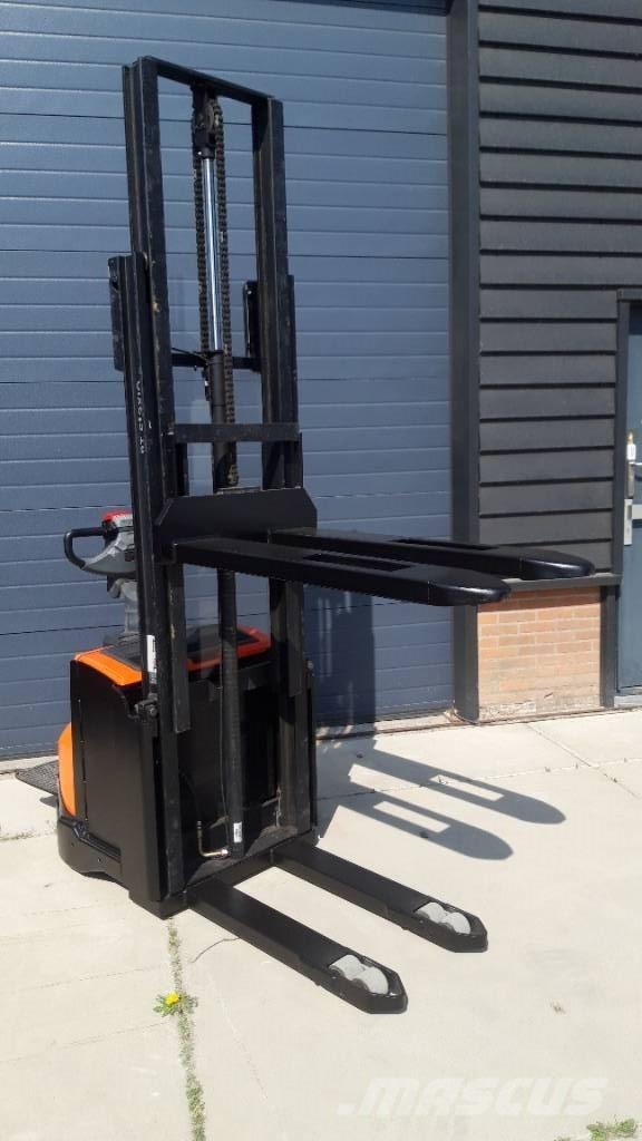 BT SWE 120 Transpaleti autopropulsanti