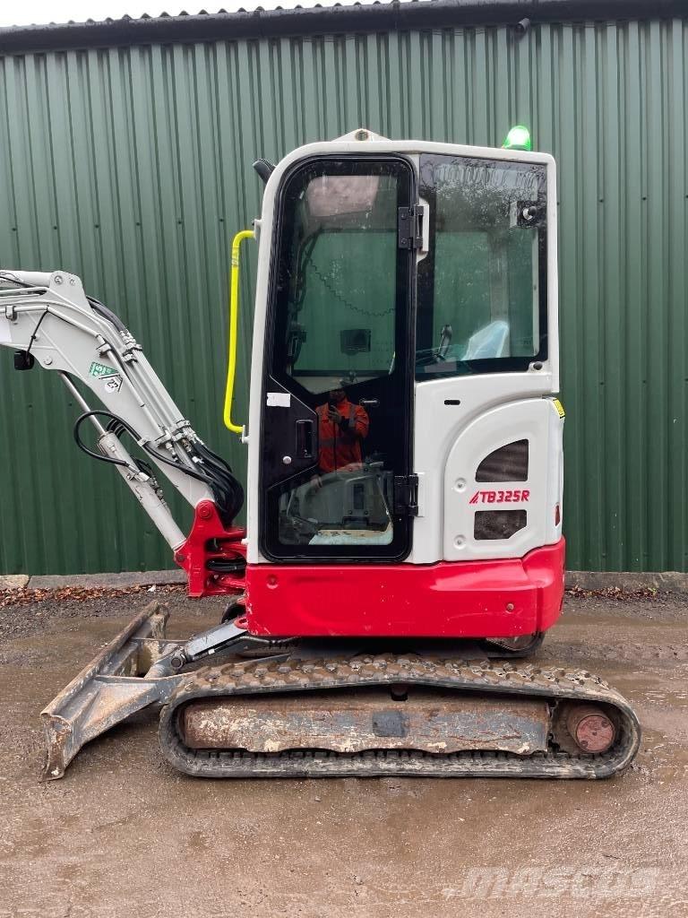 Takeuchi TB 325 R Mini excavatoare < 7t