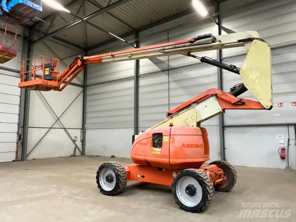 JLG 600 AJ Nacele cu brat articulat